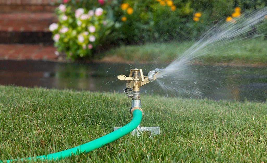 Choosing the Right Sprinkler for Your Lawn's Needs - Soildrops