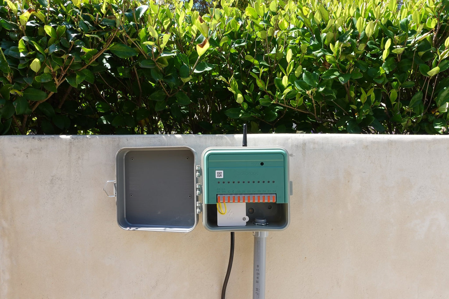 SoilDrops Smart Sprinkler Controller — 8 - Zone WiFi Irrigation Controller with AI Scheduling - Soildrops